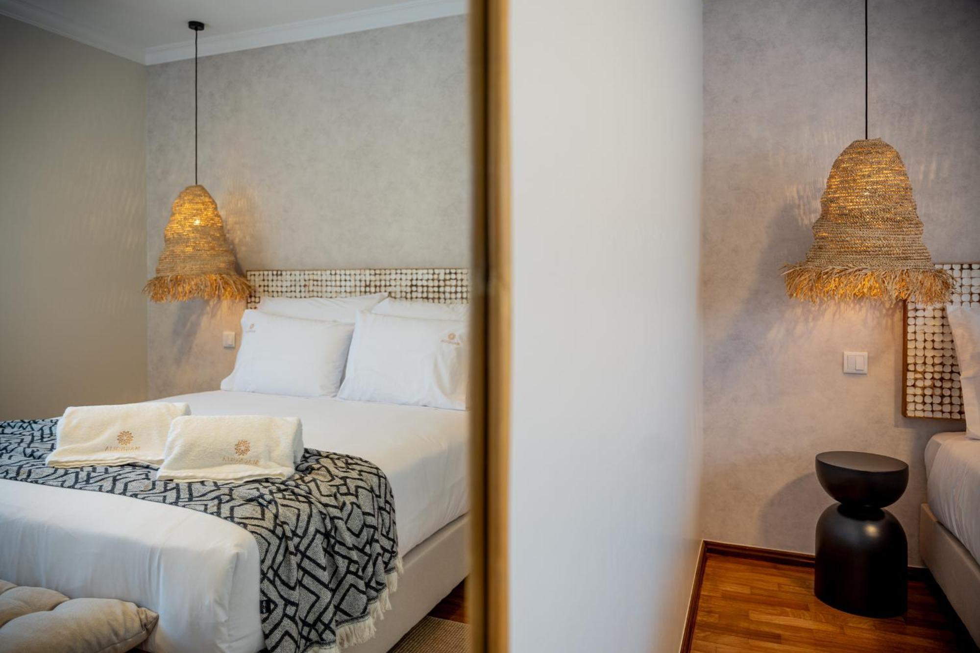 Magnolia Luxury Villa 莱里亚维埃拉 外观 照片