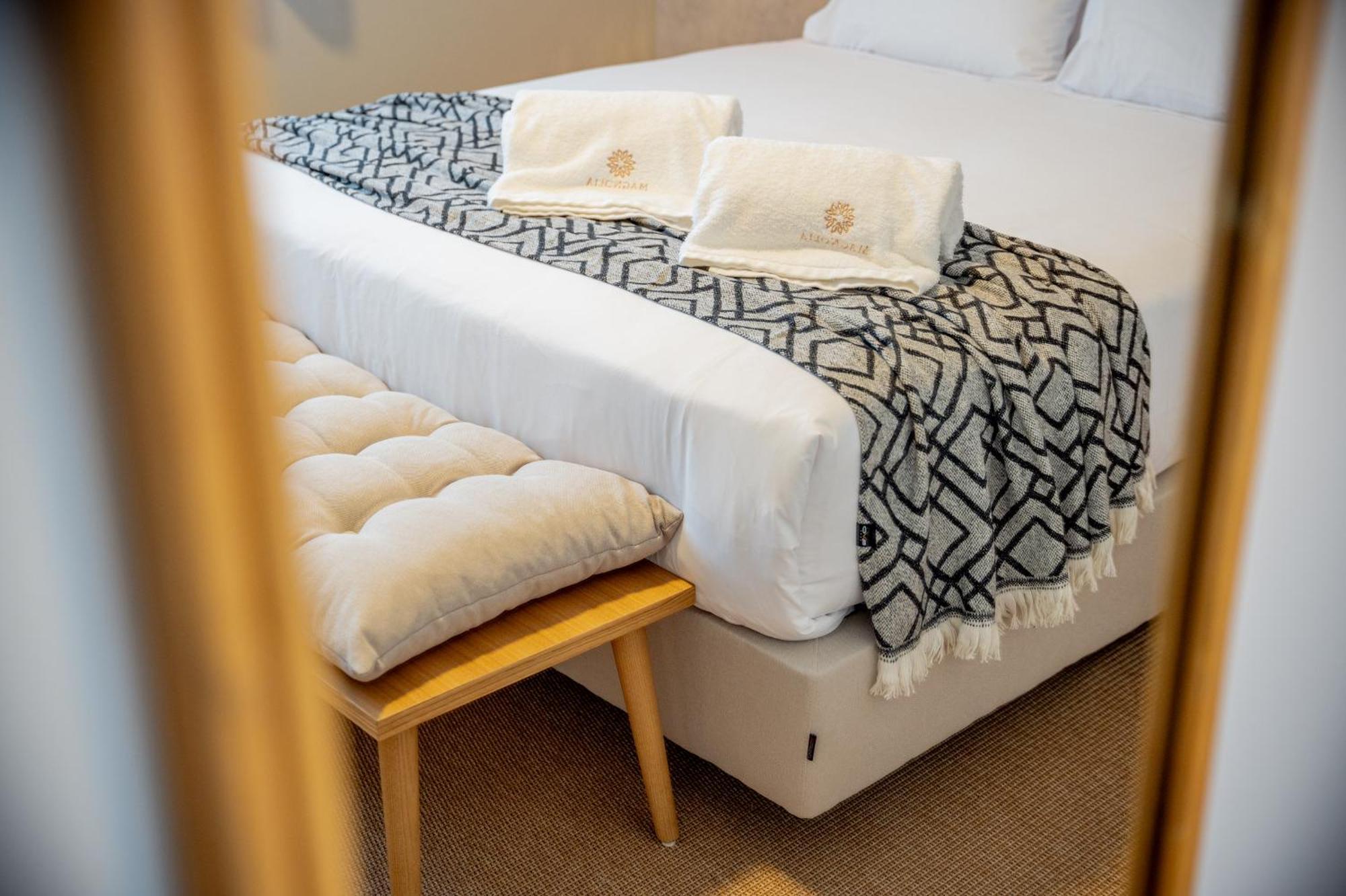 Magnolia Luxury Villa 莱里亚维埃拉 外观 照片