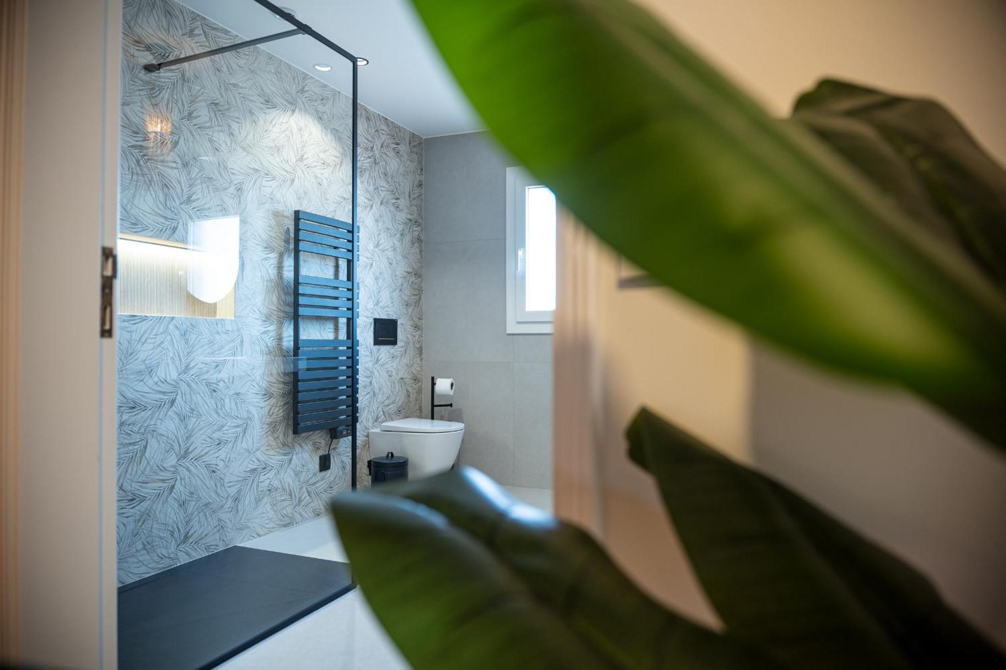 Magnolia Luxury Villa 莱里亚维埃拉 外观 照片